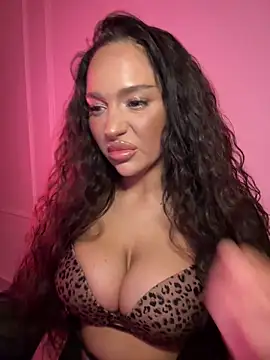 Snapshot of CardiSweetBaby chatting on February 3, 2026, 7:41 pm CardiSweetBaby online show from February 3, 2026, 7:41 pm