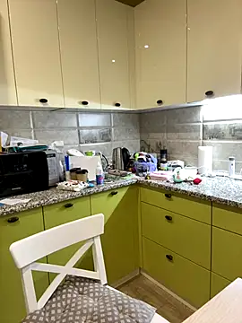 Karolina llove online show from October 5, 2025, 9:38 pm