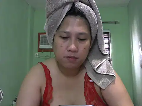 sweetsexysmile online show from July 2, 2026, 1:06 am