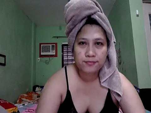 sweetsexysmile online show from July 24, 2026, 1:34 am
