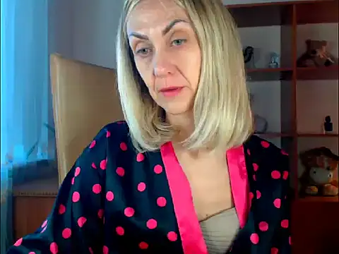 Tanya6547 online show from October 15, 2025, 10:01 am