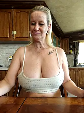 Lotus-blume1 online show from November 9, 2025, 10:41 am