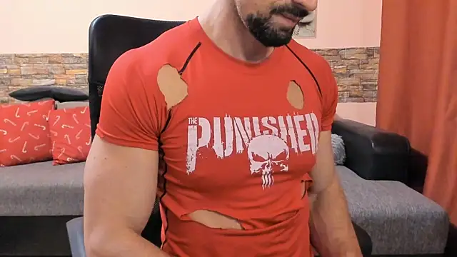 HotHunkTrainer online show from February 10, 2026, 8:57 am