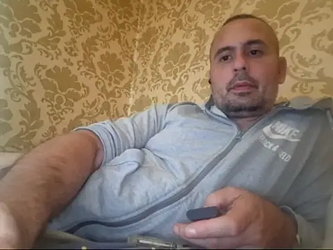 Basszos88i online show from September 27, 2025, 10:49 pm