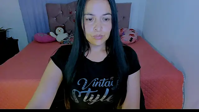 Snapshot of jessamond chatting on January 24, 2025, 12:09 am jessamond online show from January 24, 2025, 12:09 am