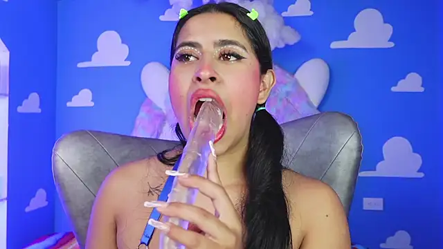 miss romyna online show from April 9, 2026, 11:05 am