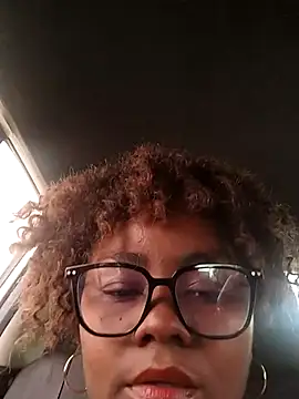 kaorysquirt online show from October 8, 2025, 6:41 pm