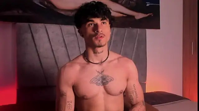 Thomas Fit1 online show from November 29, 2025, 4:34 am