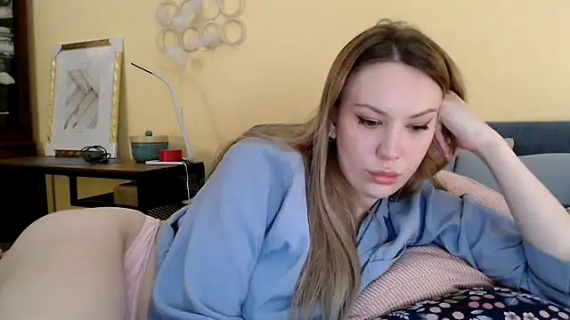 Scarlettford online show from March 15, 2025, 5:15 pm