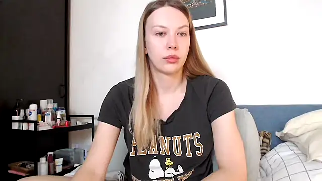 Snapshot of Scarlettford chatting on February 13, 2026, 11:10 am Scarlettford online show from February 13, 2026, 11:10 am