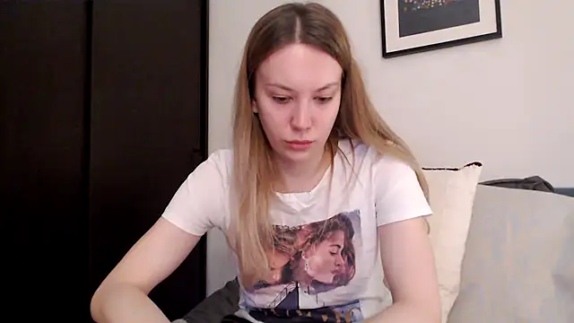 Snapshot of Scarlettford chatting on January 17, 2026, 1:04 pm Scarlettford online show from January 17, 2026, 1:04 pm