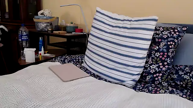 Scarlettford online show from February 25, 2025, 4:35 pm