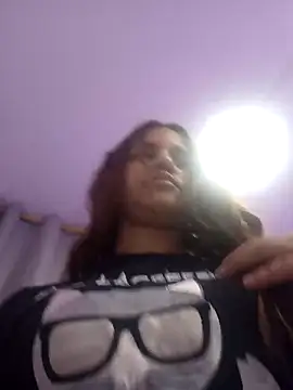Snapshot of AnthonelaDuque chatting on March 10, 2025, 11:34 am AnthonelaDuque online show from March 10, 2025, 11:34 am