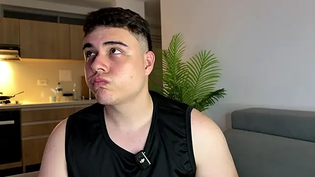 Snapshot of odin_blake chatting on January 18, 2026, 2:26 am odin blake online show from January 18, 2026, 2:26 am