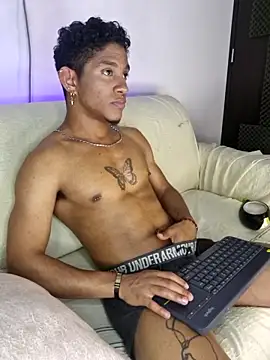 Palo santo online show from May 25, 2026, 5:22 pm