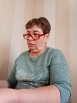 Snapshot of Lee_Nell chatting on January 24, 2025, 4:37 am Lee Nell online show from January 24, 2025, 4:37 am