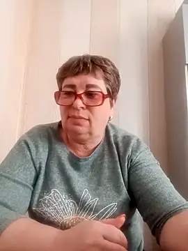 Snapshot of Lee_Nell chatting on February 26, 2025, 4:08 am Lee Nell online show from February 26, 2025, 4:08 am