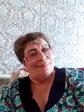 Snapshot of Lee_Nell chatting on February 24, 2025, 10:26 am Lee Nell online show from February 24, 2025, 10:26 am