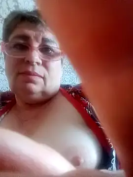 Snapshot of Lee_Nell chatting on February 6, 2025, 9:53 am Lee Nell online show from February 6, 2025, 9:53 am