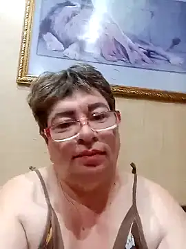 Snapshot of Lee_Nell chatting on February 16, 2025, 11:50 pm Lee Nell online show from February 16, 2025, 11:50 pm