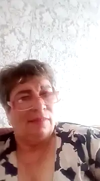 Snapshot of Lee_Nell chatting on March 2, 2025, 3:02 am Lee Nell online show from March 2, 2025, 3:02 am