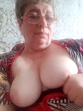 Snapshot of Lee_Nell chatting on March 17, 2025, 12:04 pm Lee Nell online show from March 17, 2025, 12:04 pm