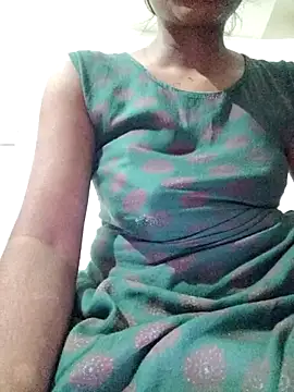 rituporna2004 online show from January 16, 2026, 4:38 am