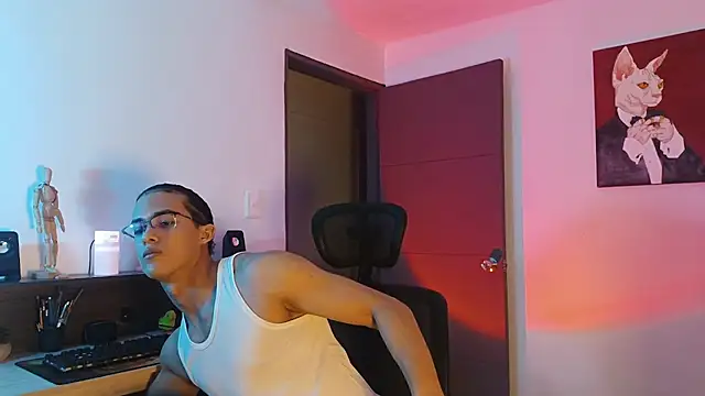 alejo x3 online show from September 13, 2025, 1:27 am