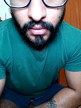 HombreS3n online show from March 17, 2025, 9:24 pm