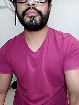 HombreS3n online show from October 6, 2025, 2:02 am