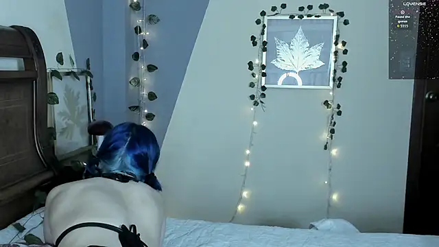 BlueBerry     online show from September 10, 2025, 10:09 pm