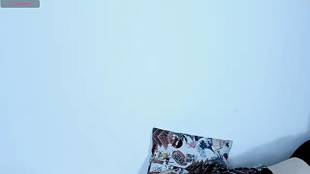 BlueBerry     online show from September 27, 2025, 4:57 pm