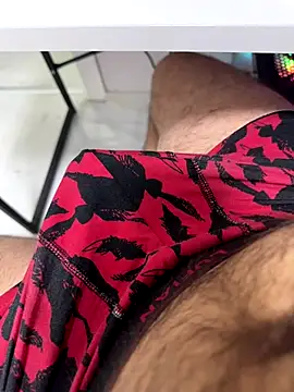 Snapshot of myleonss chatting on November 13, 2025, 5:50 pm myleonss online show from November 13, 2025, 5:50 pm