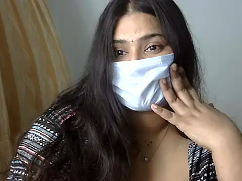 cutelady65 online show from April 3, 2026, 4:13 pm