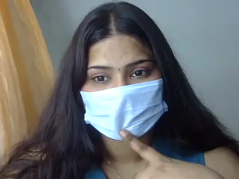 cutelady65 online show from April 14, 2026, 6:07 am