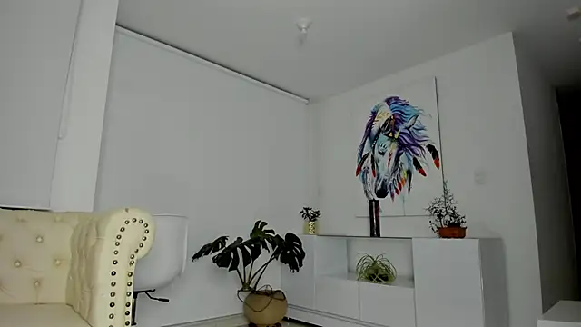 Snapshot of camila-manzur chatting on March 2, 2025, 7:41 pm camila-manzur online show from March 2, 2025, 7:41 pm