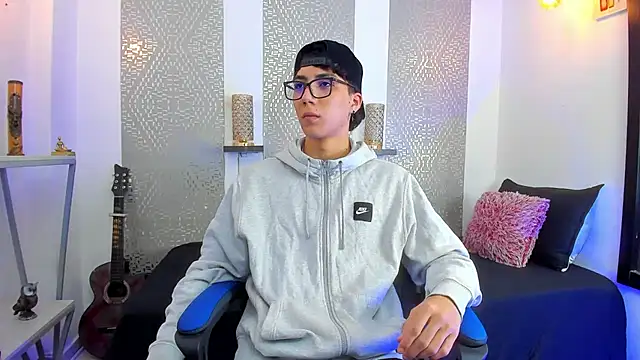 Nikolay Gregori online show from March 4, 2025, 3:55 am