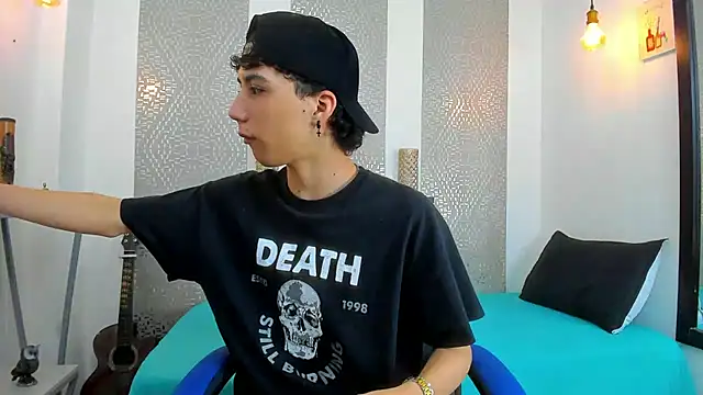 Nikolay Gregori online show from March 5, 2025, 4:56 am