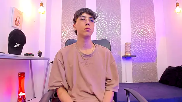 Nikolay Gregori online show from November 26, 2025, 4:23 am