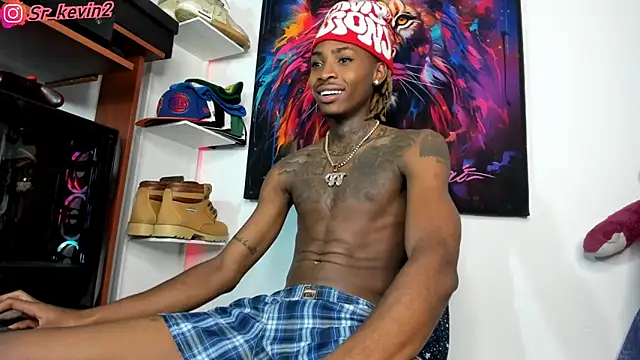 Pantera black 21 online show from March 18, 2025, 12:50 pm