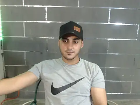 Snapshot of xxxxhotxoxo chatting on June 20, 2026, 3:33 am xxxxhotxoxo online show from June 20, 2026, 3:33 am