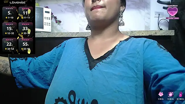 Snapshot of kalpanaaishaa chatting on March 5, 2025, 4:46 pm kalpanaaishaa online show from March 5, 2025, 4:46 pm