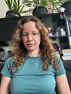 AnnikaRose online show from February 24, 2026, 7:09 am