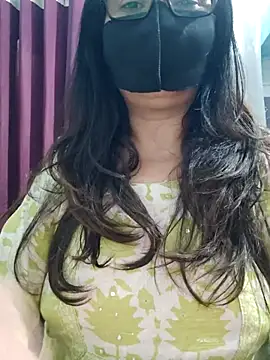 Aishwaryaa 69 online show from May 15, 2026, 2:20 am