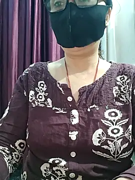 Aishwaryaa 69 online show from February 19, 2026, 7:38 am