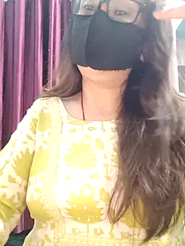 Aishwaryaa 69 online show from February 10, 2026, 10:25 am