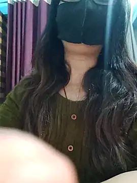 Aishwaryaa 69 online show from May 7, 2026, 2:27 am