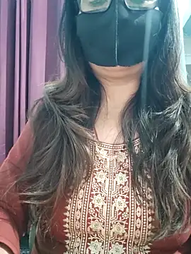 Aishwaryaa 69 online show from April 11, 2026, 3:03 am