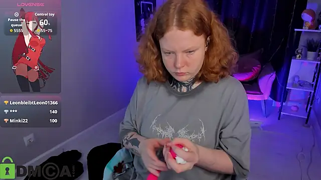 Cassie xKiss online show from October 1, 2025, 8:35 pm