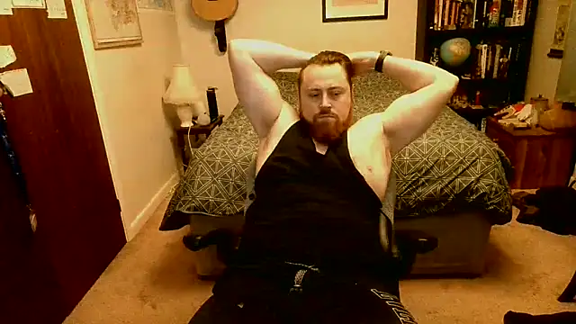 Hairy Guy30 online show from February 8, 2025, 11:45 pm